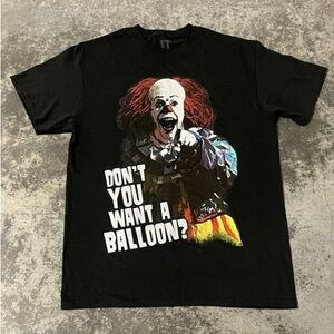 Hot Topic Black and Red Graphic Tee